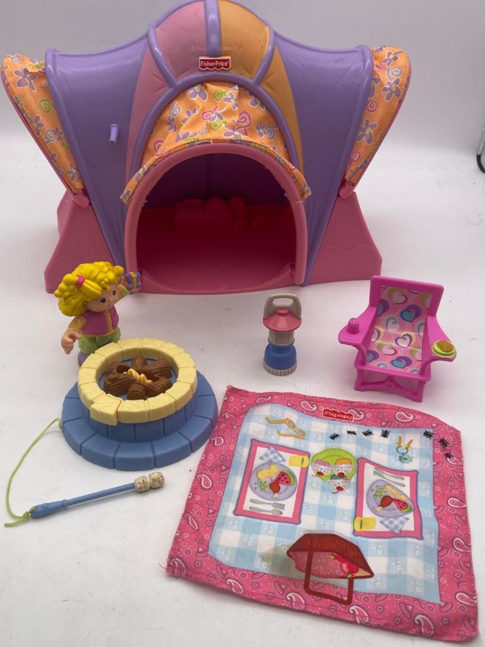Fisher Price Loving Family Pink Tent Camping Campsite Outdoors Toy Dollhouse